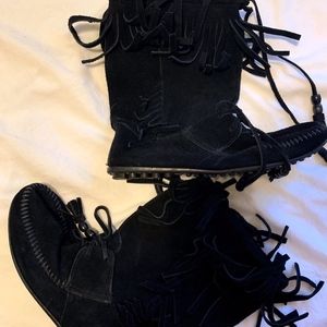 Black Hippie Minnetonka fringe boots